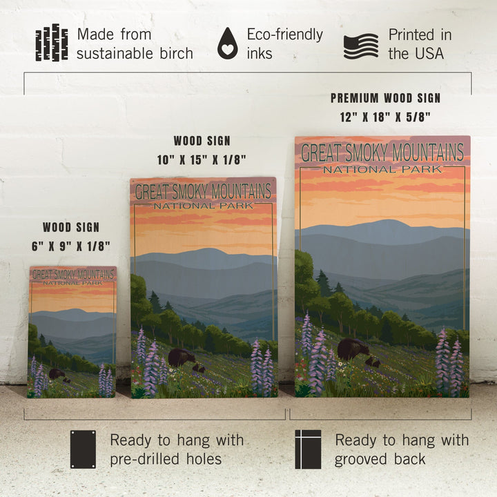 Great Smoky Mountains National Park, Bear and Spring Flowers, Lantern Press Artwork, Wood Signs and Postcards - Lantern Press