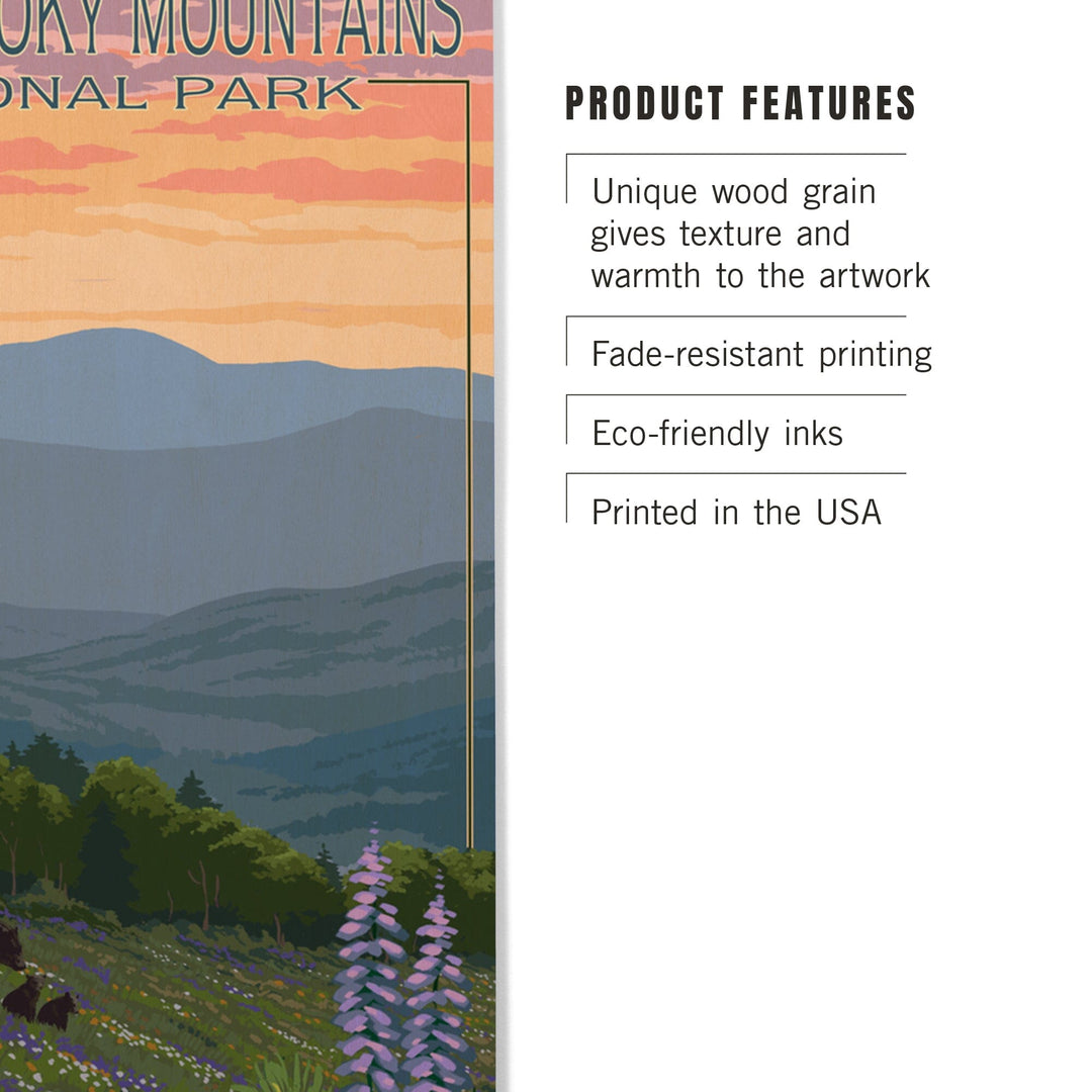 Great Smoky Mountains National Park, Bear and Spring Flowers, Lantern Press Artwork, Wood Signs and Postcards - Lantern Press