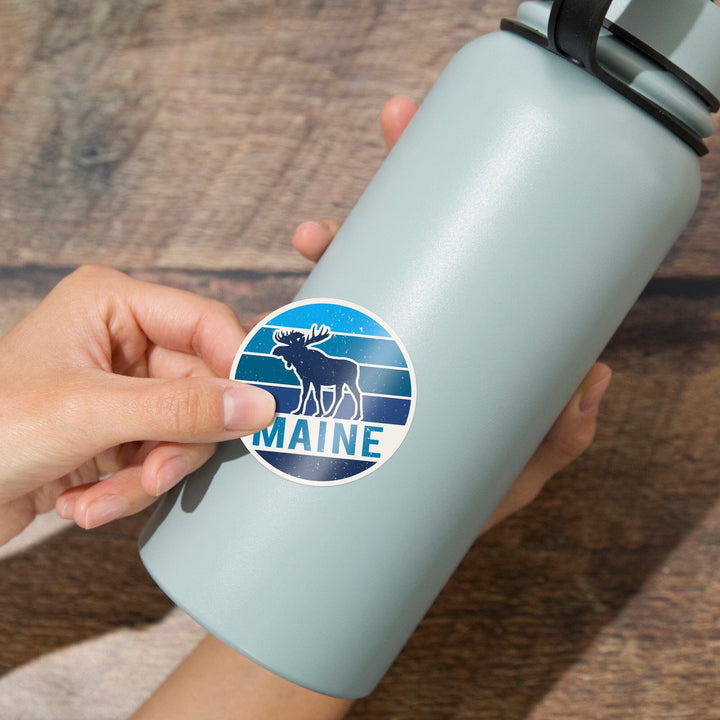 Maine, Moose Vector, Contour, Vinyl Sticker - Lantern Press