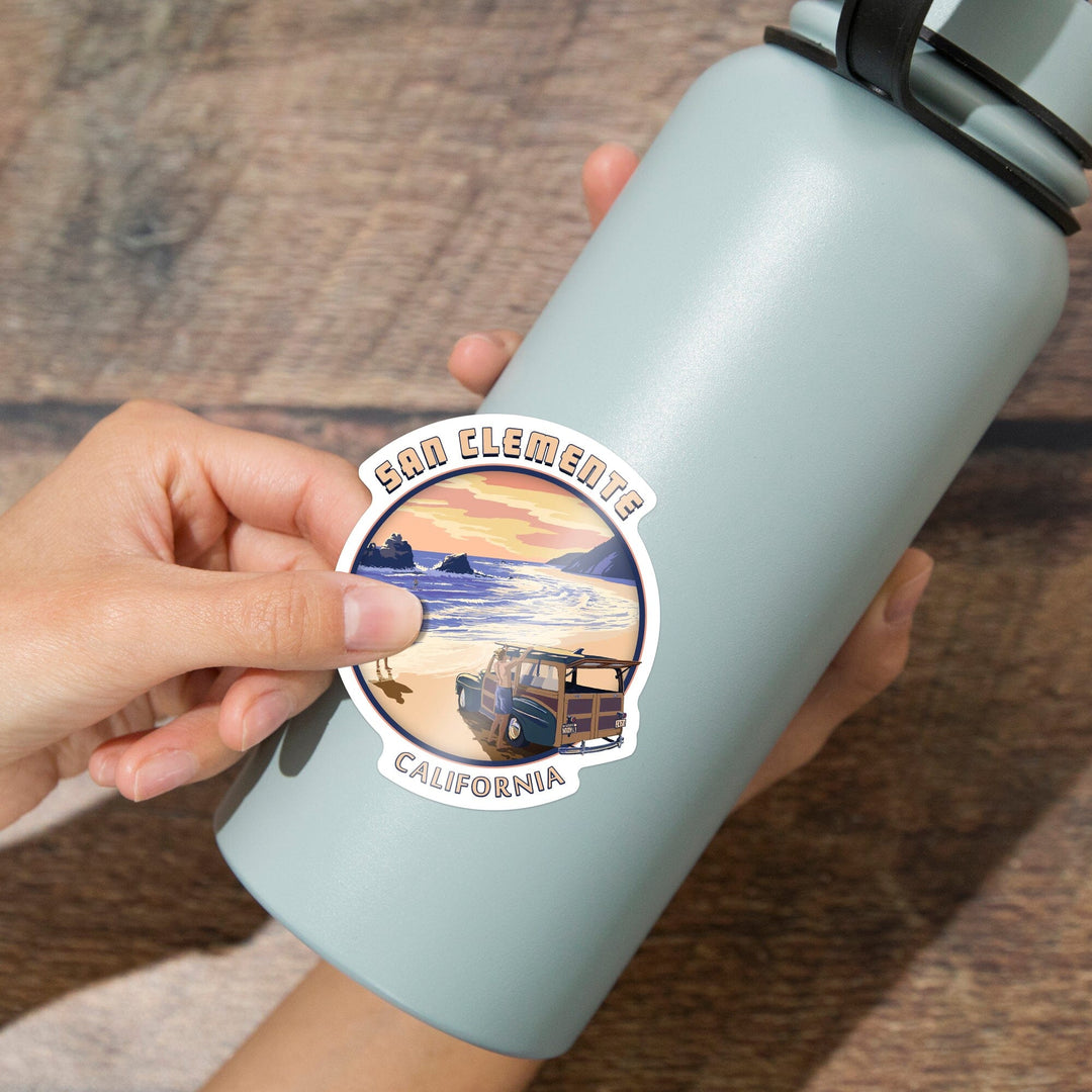 San Clemente, California, Woody on Beach, Contour, Lantern Press Artwork, Vinyl Sticker Sticker Lantern Press