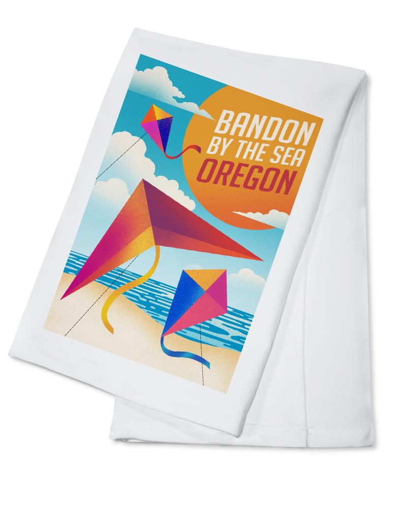 Bandon, Oregon, Bandon by the Sea, Sun-faded Shoreline Collection, Kites on Beach, Lantern Press Artwork, Towels and Aprons Kitchen Lantern Press 