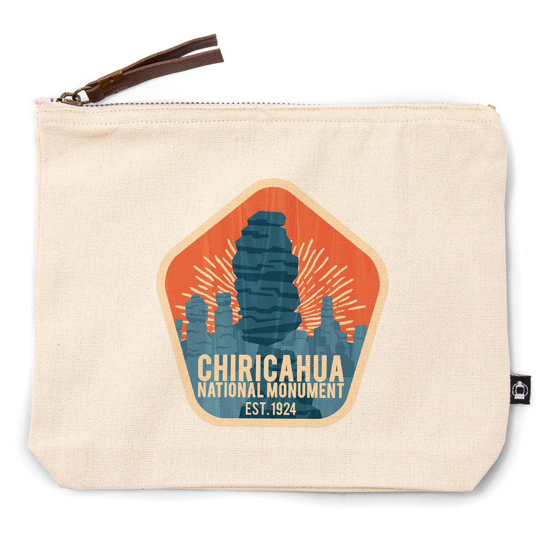 Chiricahua National Monument, Arizona, Vintage Vector, Pentagon, Contour, Lantern Press Artwork, Accessory Go Bag