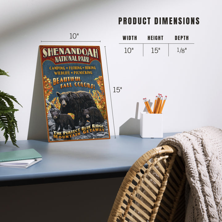 Shenandoah National Park, Virginia, Bear and Cubs, Wood Sign and Postcards