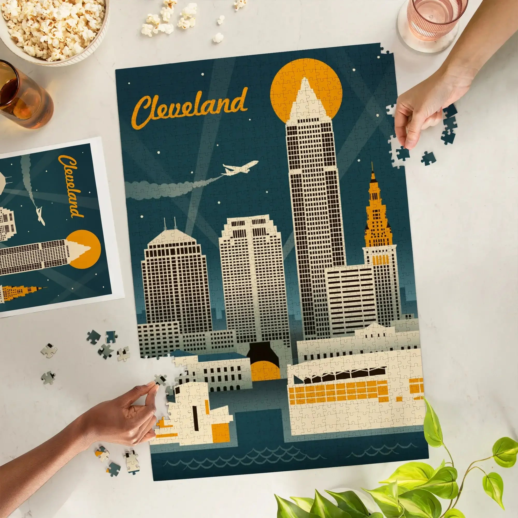 Cleveland, Ohio, Retro Skyline, 1000 piece jigsaw puzzle – Lantern