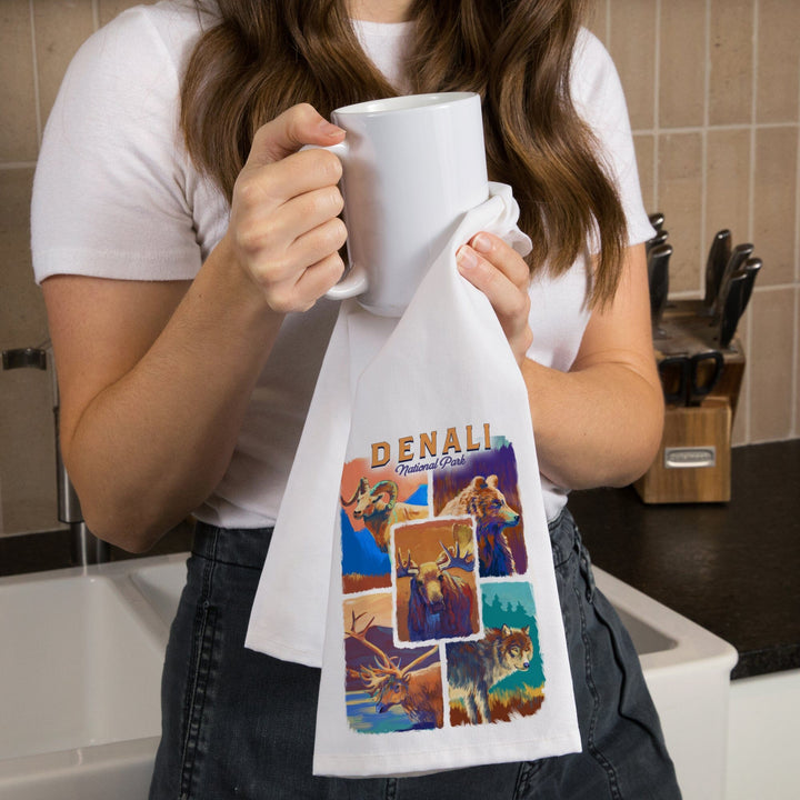 Denali National Park, Alaska, Vivid Animals, Organic Cotton Kitchen Tea Towels Kitchen Lantern Press 
