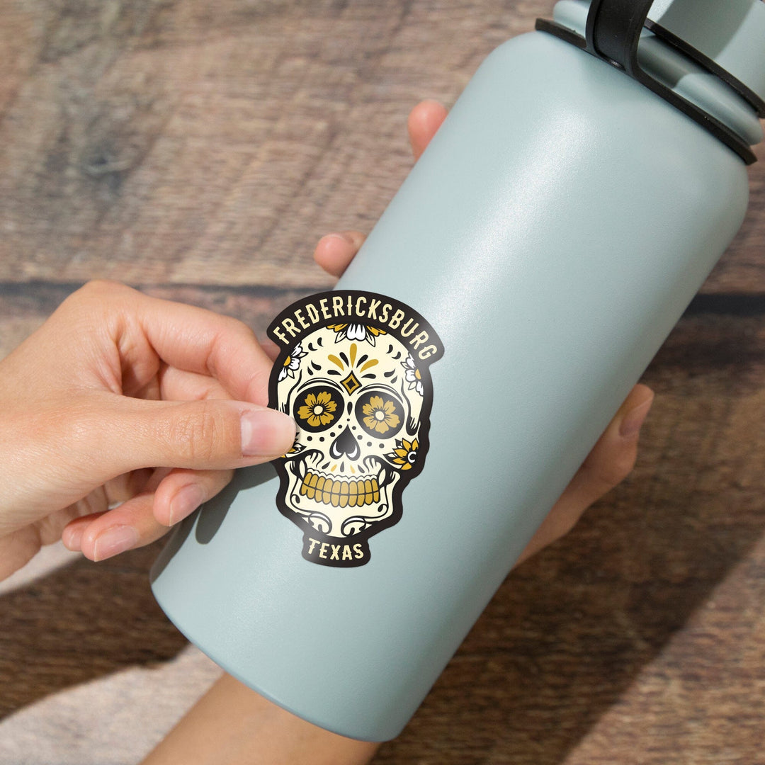 Fredericksburg, Texas, Day of the Dead, Sugar Skull and Flower Pattern (Black and Gold), Vinyl Sticker - Lantern Press