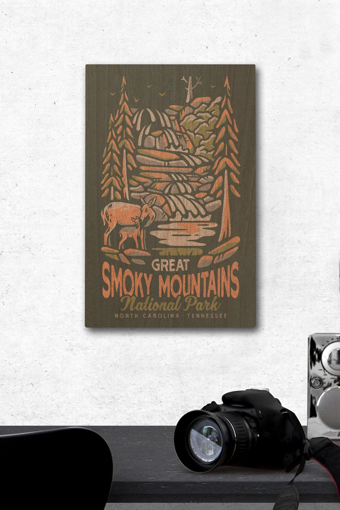 Great Smoky Mountains National Park, North Carolina, Distressed Vector, Lantern Press Artwork, Wood Signs and Postcards Wood Lantern Press 12 x 18 Wood Gallery Print 