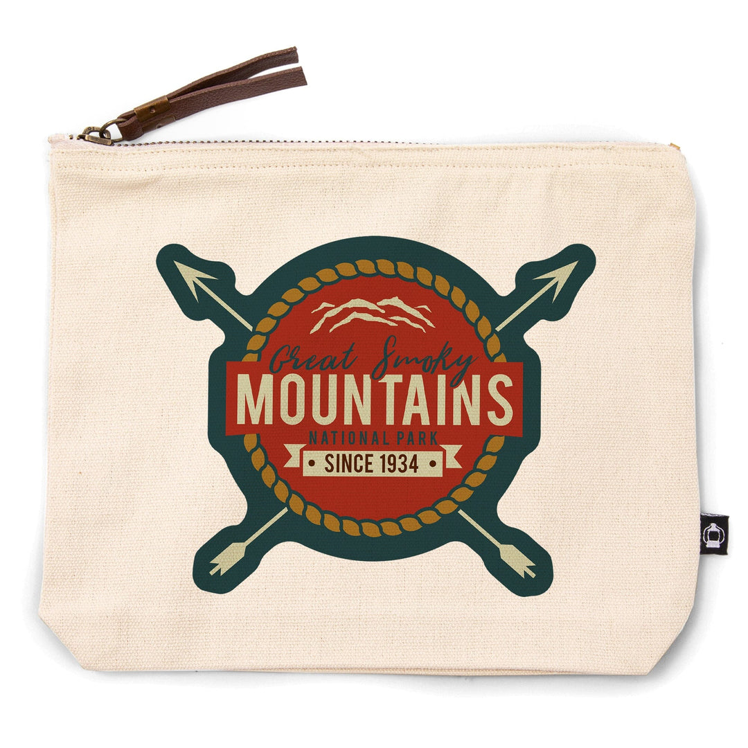 Great Smoky Mountains National Park, Seal and Arrows, Organic Cotton Zipper Pouch, Go Bag Go Bag Lantern Press 