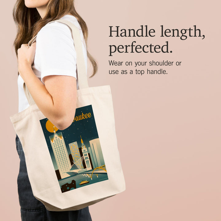 Milwaukee, Wisconsin, Retro Skyline Classic Series, Tote Bag Totes Lantern Press 