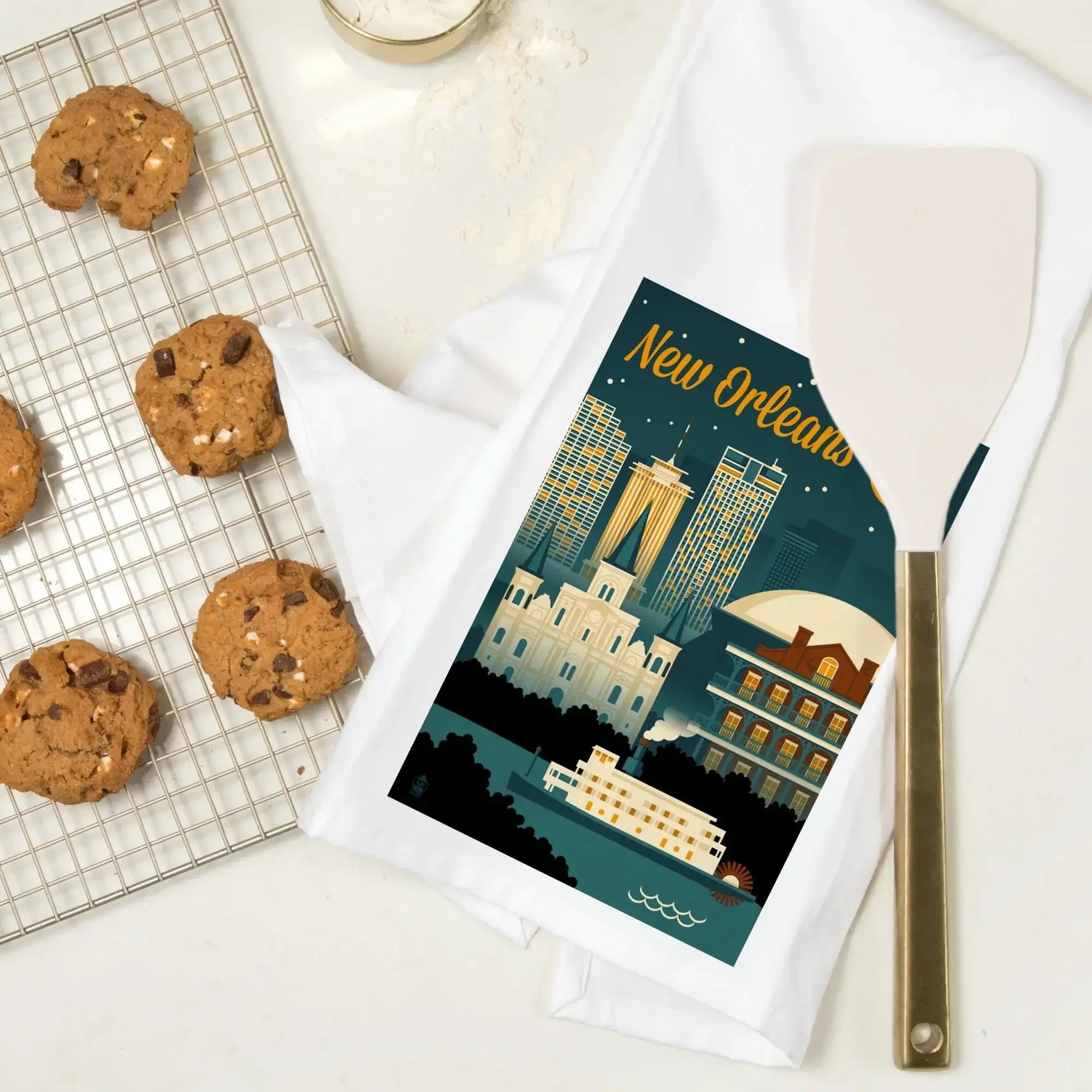 Lantern Press New Orleans Skyline Tea Towel - Thumbnail 4