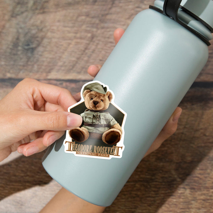 Theodore Roosevelt NP, North Dakota, Teddy Bear, Contour, Vinyl Sticker Sticker Lantern Press 