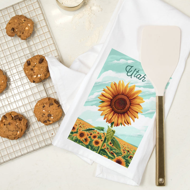 Utah, Dare to Bloom, Sunflower, Organic Cotton Kitchen Tea Towels Kitchen Lantern Press 
