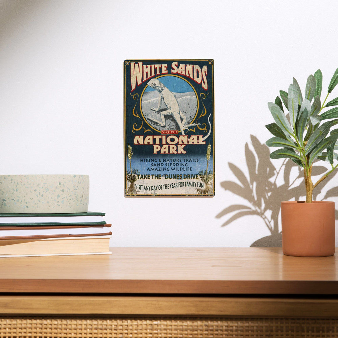White Sands National Park, New Mexico, Lizard Vintage Sign, Lantern Press Artwork, Wood Signs and Postcards Wood Lantern Press 