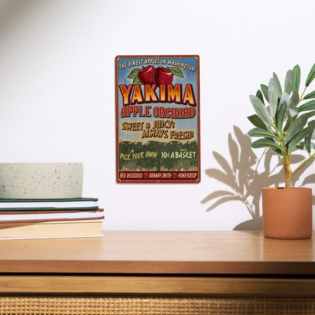 Yakima, Washington, Apple Orchard Vintage Sign, Lantern Press Artwork, Wood Signs and Postcards Wood Lantern Press 