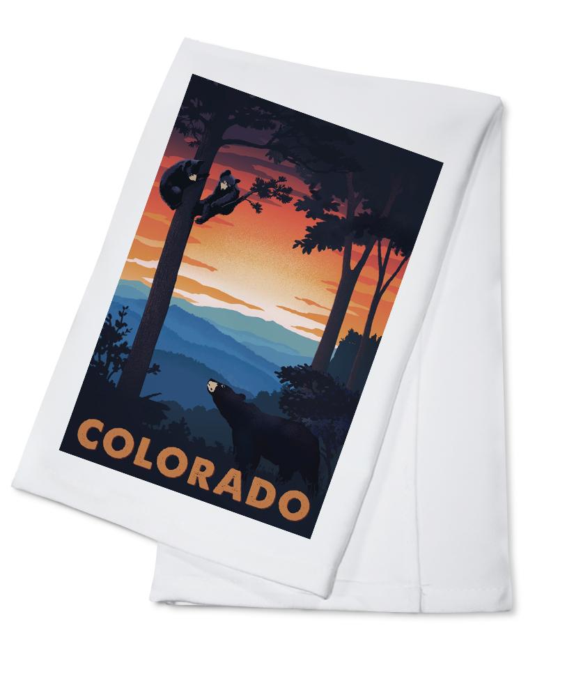 Colorado, Bear Family At Sunset, Lantern Press Artwork, Towels and Aprons Kitchen Lantern Press 