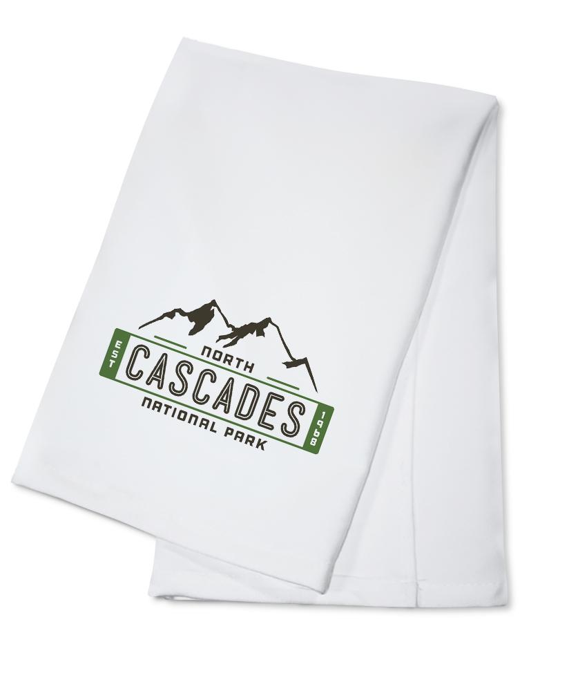 North Cascades National Park, Washington, Mountain, Contour, Vector, Towels and Aprons Kitchen Lantern Press Cotton Towel 