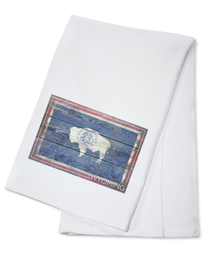 Rustic Wyoming State Flag, Lantern Press Artwork, Towels and Aprons Kitchen Lantern Press Cotton Towel 